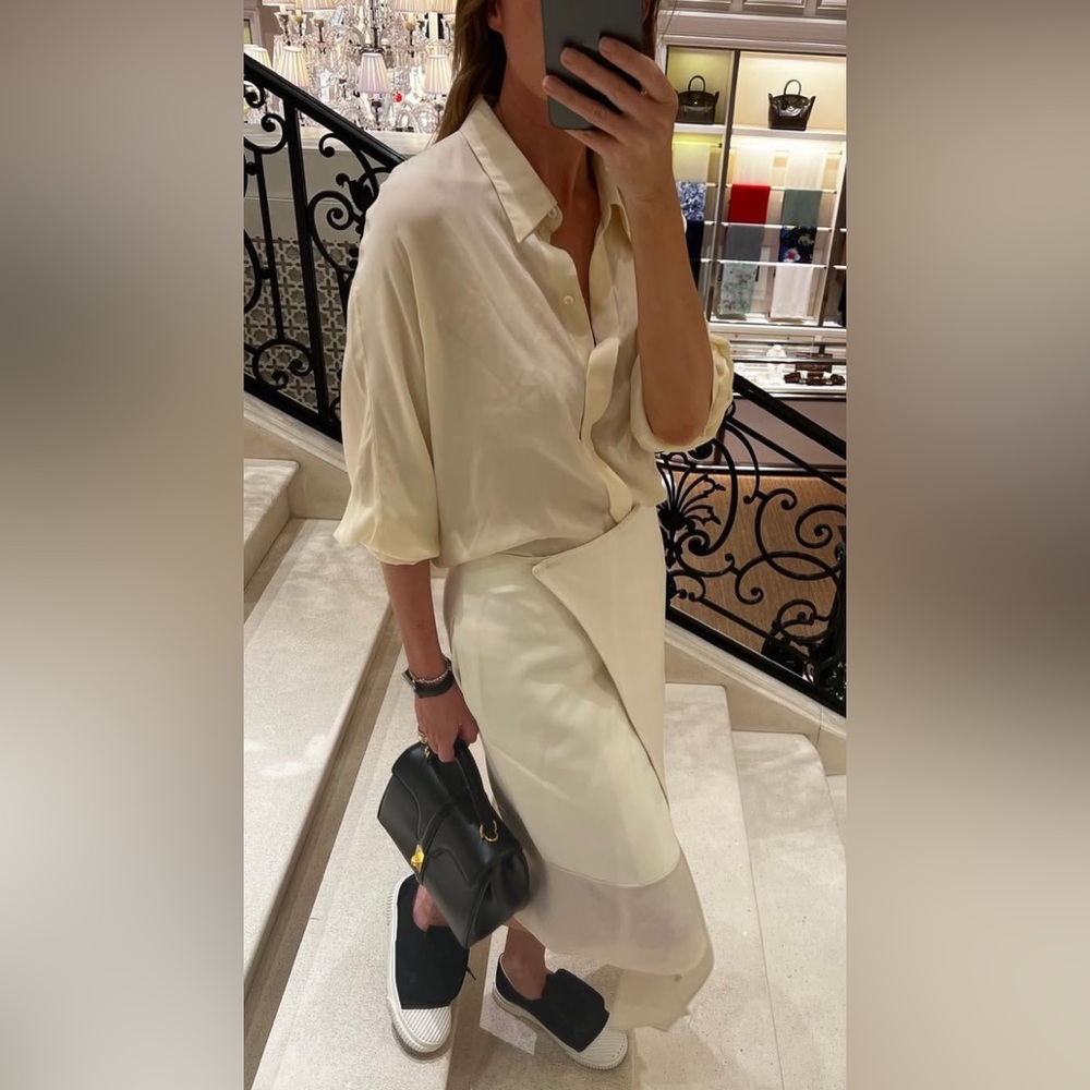Dorothy Schumacher 100% silk shirt